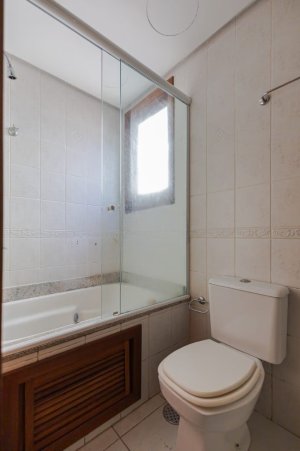 Apartamento com 97m², 3 dormitórios no bairro Rio Branco em Porto Alegre para Alugar