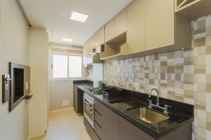 Apartamento com 63m², 2 dormitórios no bairro Santana em Porto Alegre para Alugar