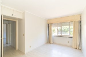 Apartamento com 50m², 3 dormitórios no bairro Petrópolis em Porto Alegre para Alugar