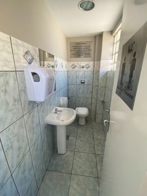Sala Comercial com 280m² no bairro Centro Histórico em Porto Alegre para Alugar