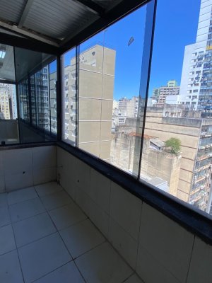 Sala Comercial com 280m² no bairro Centro Histórico em Porto Alegre para Alugar