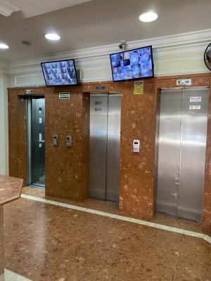 Sala Comercial com 280m² no bairro Centro Histórico em Porto Alegre para Alugar