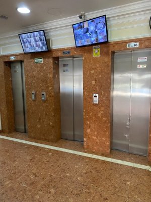Sala Comercial com 280m² no bairro Centro Histórico em Porto Alegre para Alugar