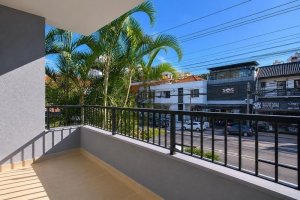 Apartamento com 45m², 2 dormitórios no bairro Rio Branco em Porto Alegre para Alugar