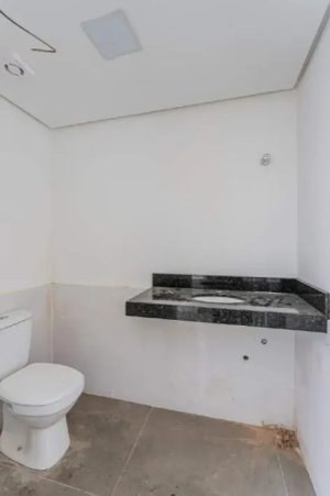 Loja com 46m² no bairro Rio Branco em Porto Alegre para Alugar