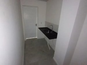 Loja com 38m² no bairro Praia de Belas em Porto Alegre para Alugar