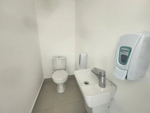 Loja com 54m² no bairro Navegantes em Porto Alegre para Alugar