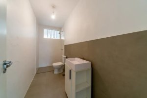 Casa com 185m², 4 dormitórios no bairro Auxiliadora em Porto Alegre para Alugar