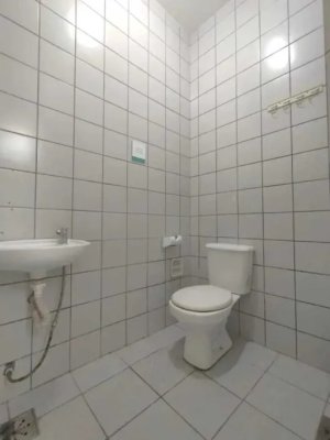 Loja com 120m² no bairro Centro Histórico em Porto Alegre para Alugar