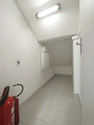 Loja com 120m² no bairro Centro Histórico em Porto Alegre para Alugar