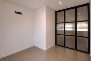 Apartamento com 58m², 2 dormitórios no bairro Rio Branco em Porto Alegre para Alugar
