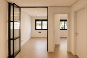 Apartamento com 58m², 2 dormitórios no bairro Rio Branco em Porto Alegre para Alugar