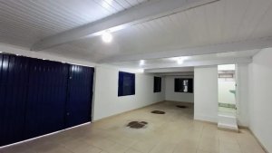 Depósito com 212m² no bairro Jardim Floresta em Porto Alegre para Alugar