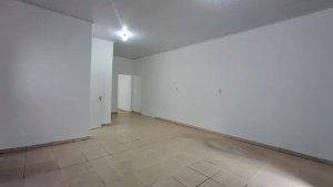 Depósito com 212m² no bairro Jardim Floresta em Porto Alegre para Alugar