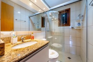 Apartamento com 93m², 3 dormitórios no bairro Petrópolis em Porto Alegre para Alugar
