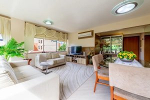 Apartamento com 93m², 3 dormitórios no bairro Petrópolis em Porto Alegre para Alugar