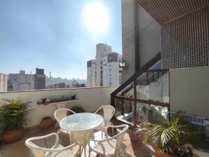 Apartamento com 136m², 2 dormitórios no bairro Petrópolis em Porto Alegre para Alugar