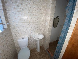 Casa comercial com 136m² no bairro Floresta em Porto Alegre para Alugar