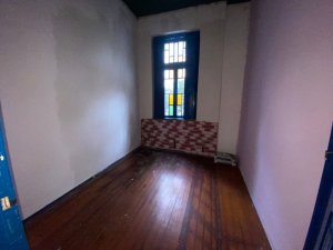 Casa comercial com 128m² no bairro Independência em Porto Alegre para Alugar