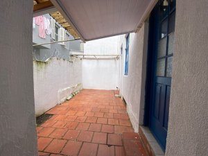 Casa comercial com 128m² no bairro Independência em Porto Alegre para Alugar