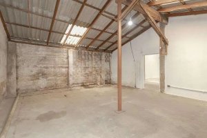 Depósito com 398m² no bairro Navegantes em Porto Alegre para Alugar