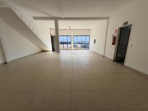 Depósito com 1.500m² no bairro Sarandi em Porto Alegre para Alugar