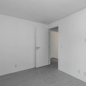 Casa com 132m², 3 dormitórios no bairro São Sebastião em Porto Alegre para Alugar