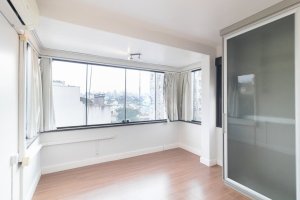 Apartamento com 76m², 2 dormitórios no bairro Petrópolis em Porto Alegre para Alugar
