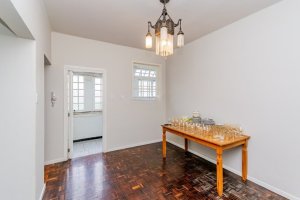 Apartamento com 151m², 3 dormitórios no bairro Petrópolis em Porto Alegre para Alugar