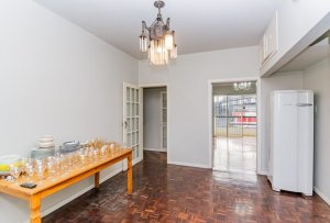 Apartamento com 151m², 3 dormitórios no bairro Petrópolis em Porto Alegre para Alugar
