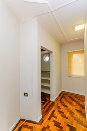 Apartamento com 151m², 3 dormitórios no bairro Petrópolis em Porto Alegre para Alugar