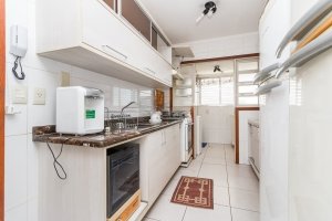 Apartamento com 113m², 3 dormitórios no bairro Petrópolis em Porto Alegre para Alugar