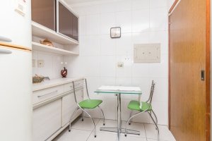 Apartamento com 113m², 3 dormitórios no bairro Petrópolis em Porto Alegre para Alugar