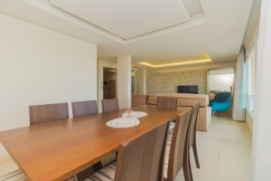 Apartamento com 123m², 3 dormitórios no bairro Petrópolis em Porto Alegre para Alugar