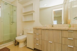 Apartamento com 123m², 3 dormitórios no bairro Petrópolis em Porto Alegre para Alugar