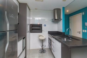 Apartamento com 53m², 1 dormitório no bairro Petrópolis em Porto Alegre para Alugar