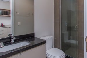 Apartamento com 29m², 1 dormitório no bairro Três Figueiras em Porto Alegre para Alugar