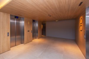 Apartamento com 29m², 1 dormitório no bairro Três Figueiras em Porto Alegre para Alugar
