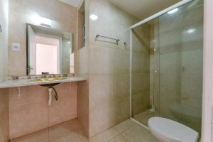 Apartamento com 53m², 2 dormitórios no bairro Petrópolis em Porto Alegre para Alugar