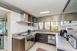 Apartamento com 163m², 3 dormitórios no bairro Petrópolis em Porto Alegre para Alugar