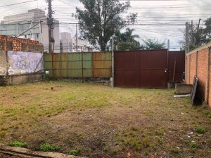 Depósito com 100m² no bairro São Sebastião em Porto Alegre para Alugar