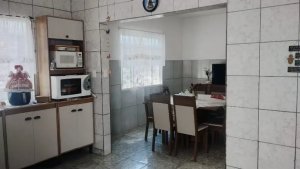 Casa com 220m², 2 dormitórios no bairro Sarandi em Porto Alegre para Alugar