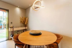 Casa com 216m², 3 dormitórios no bairro Jardim Itu em Porto Alegre para Alugar