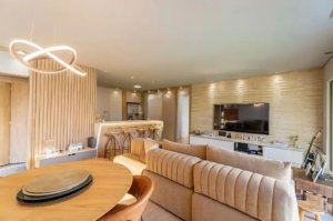 Casa com 216m², 3 dormitórios no bairro Jardim Itu em Porto Alegre para Alugar