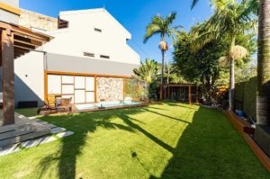 Casa com 216m², 3 dormitórios no bairro Jardim Itu em Porto Alegre para Alugar