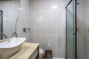 Apartamento com 240m², 3 dormitórios no bairro Jardim Itu em Porto Alegre para Alugar