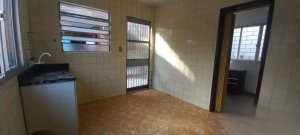 Casa com 79m², 3 dormitórios no bairro Jardim Sabará em Porto Alegre para Alugar