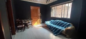 Casa com 79m², 3 dormitórios no bairro Jardim Sabará em Porto Alegre para Alugar