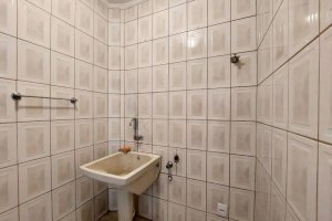 Casa com 362m², 5 dormitórios no bairro Jardim Itu em Porto Alegre para Alugar