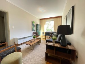 Apartamento com 85m², 3 dormitórios no bairro Petrópolis em Porto Alegre para Alugar
